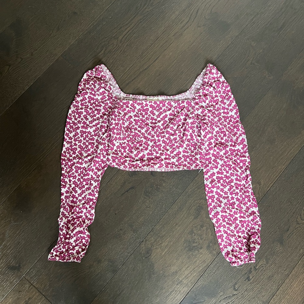 La Hearts Pink Floral Crop Top